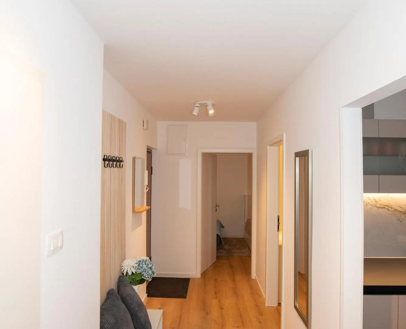 Central Elite Vista-With Parking Lubiana
